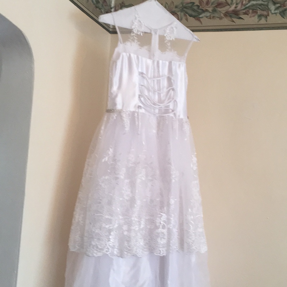 Communion.Worn once. Three Rhinestones Missing. - Picture 2 of 2